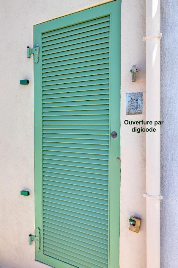 Cabanon De Malmousque Villa Marseille Exterior photo